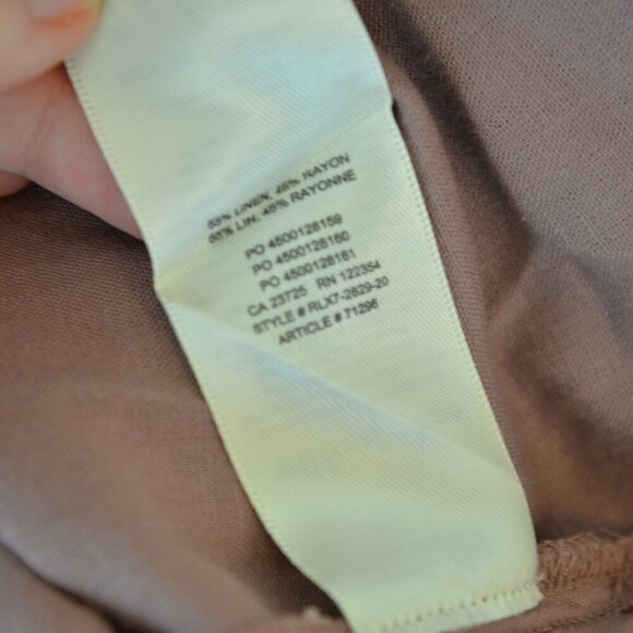 Aritzia Wilfred Free Boyfriend Button-Up Linen Shirt in Nomad Taupe Sz S - Picture 9 of 9